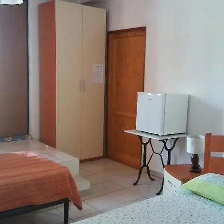 Terra Del Salento 住宿加早餐酒店 加拉托内